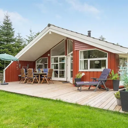 Lyra - 800m From The Sea By Interhome *